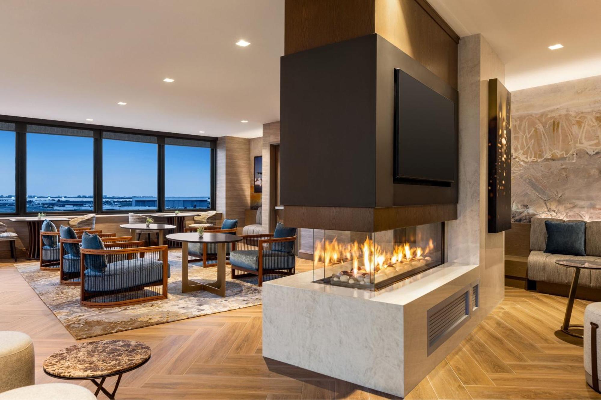 Отель Marriott New York Jfk Airport Экстерьер фото
